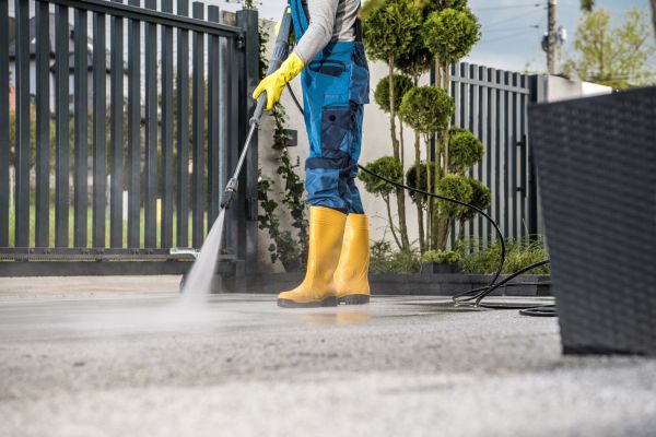 Driveway Power Washing in Falls Church