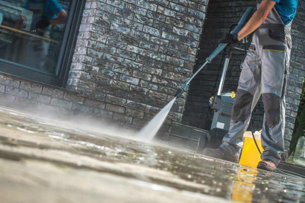 Power Cleaning in Falls Church