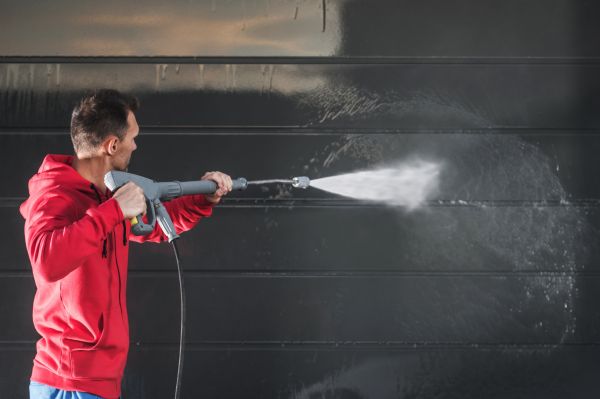 Exterior Washing in Falls Church