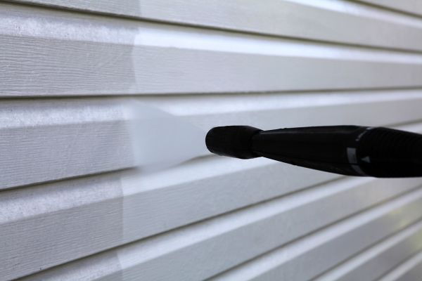 Condo Siding Power Washing in Falls Church